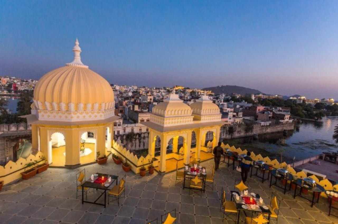 Bloom Boutique L Lake Pichola Udaipur Exterior foto